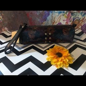 Patricia Nash Wristlet Purse NWT